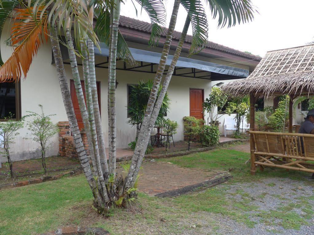 Forum House Hotel Krabi By Eksteriør billede